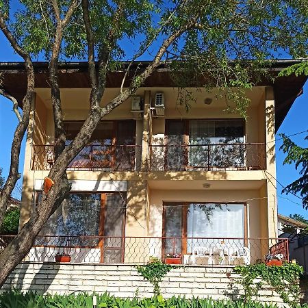 Villa Elina Balchik Eksteriør billede