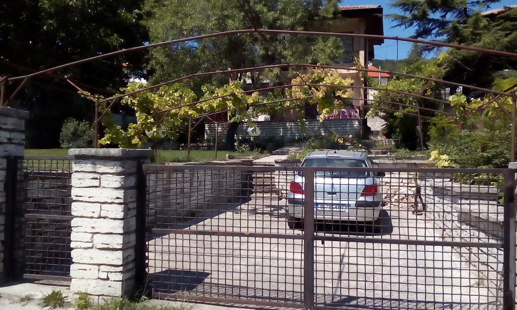 Villa Elina Balchik Eksteriør billede